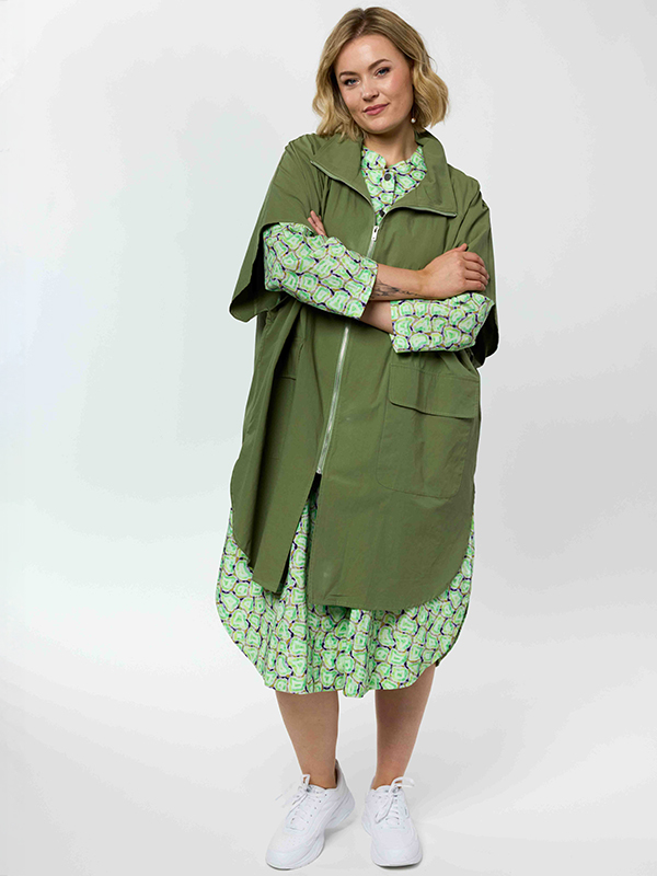 GTHIT - Plus Size Jas fra Gozzip