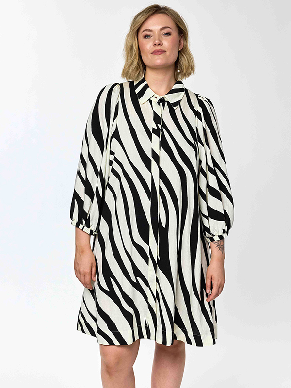 GWILMA - Plus Size Jurk fra Gozzip