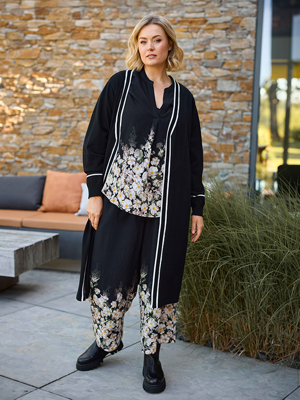 GKAJSA - Plus Size Vest fra Gozzip