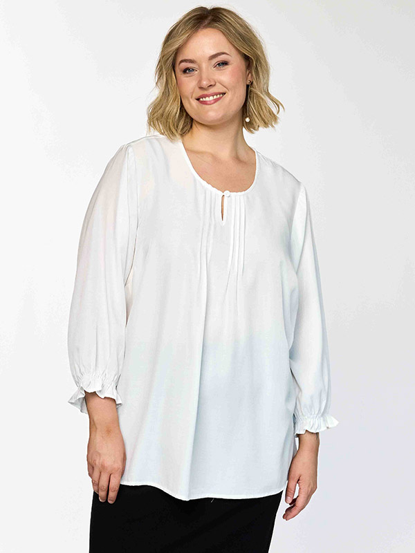 GIBEN - Plus Size Blouse fra Gozzip