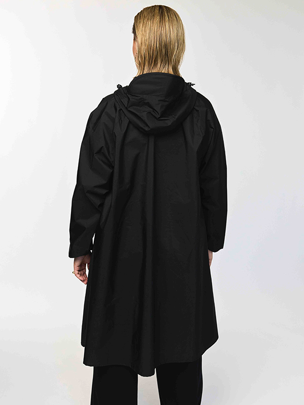 RAIN - Plus Size Poncho fra Gozzip Black