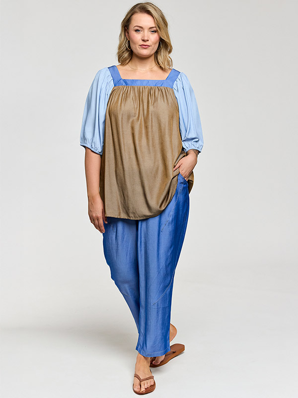 GLANA - Plus Size Blouse fra Gozzip