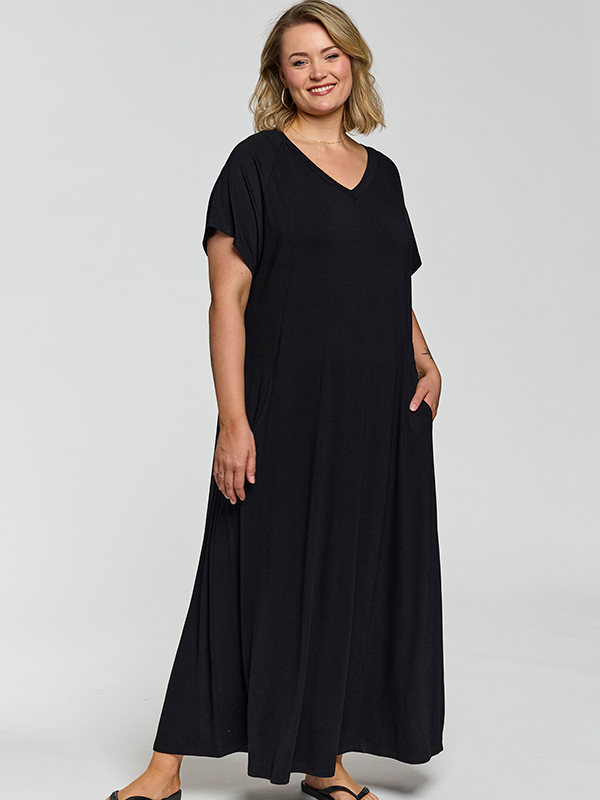 GMARGIT - Plus Size Jurk fra Gozzip