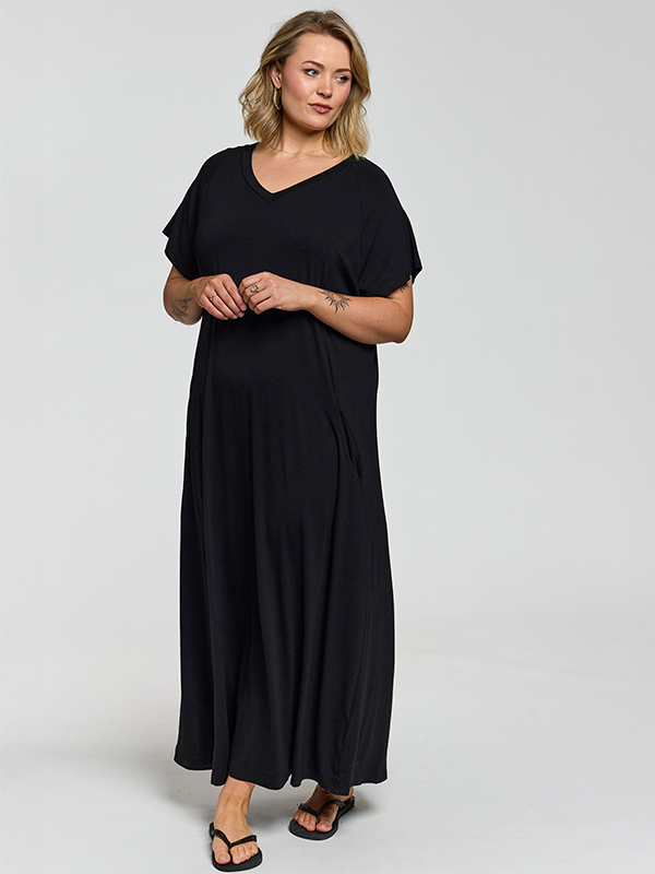 GMARGIT - Plus Size Jurk fra Gozzip