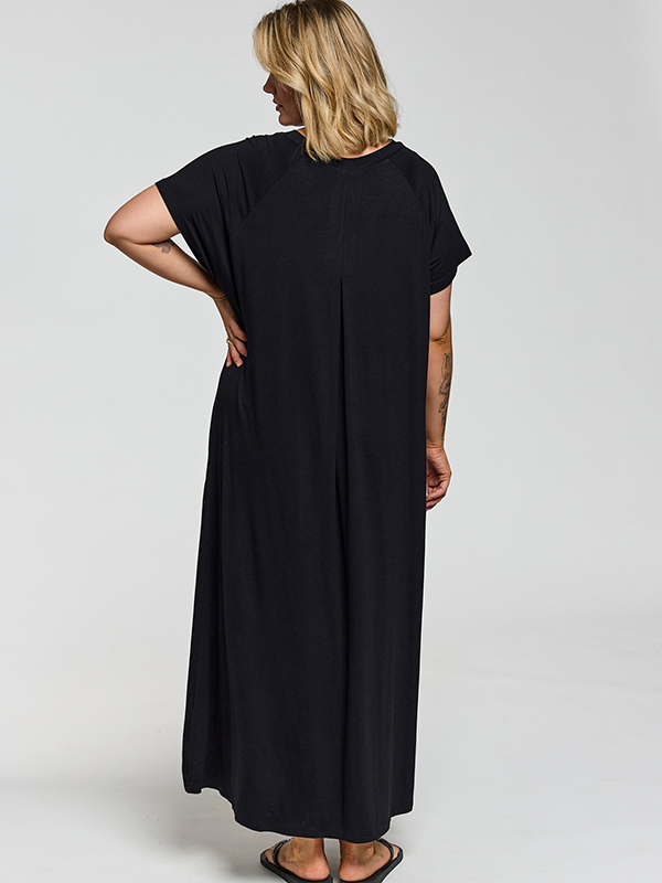 GMARGIT - Plus Size Jurk fra Gozzip