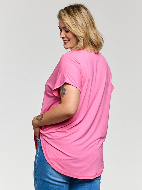 GGITTE - Plus Size T-shirt fra Gozzip