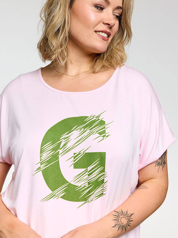 GGITTE - Plus Size T-shirt fra Gozzip