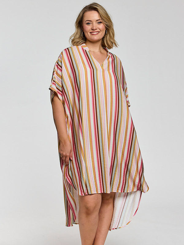 GJORDAN - Plus Size Tunic fra Gozzip