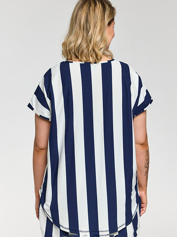 GGITTE - Plus Size T-shirt fra Gozzip