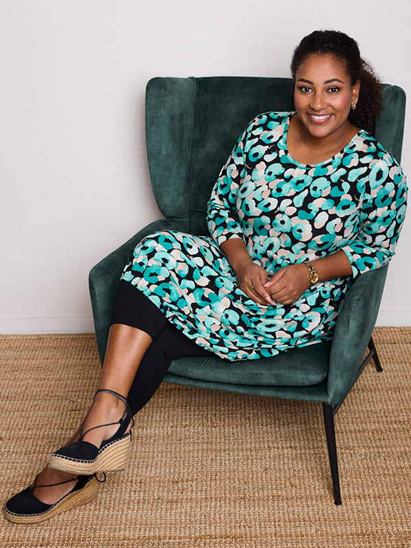 HILDA - Plus Size Jurk fra Pont Neuf