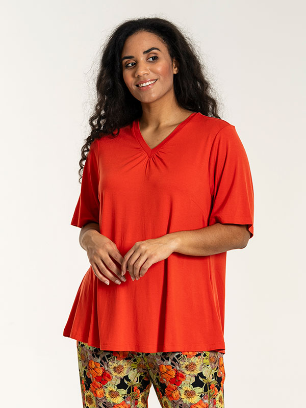 LYKKE - Plus Size T-shirt fra Studio