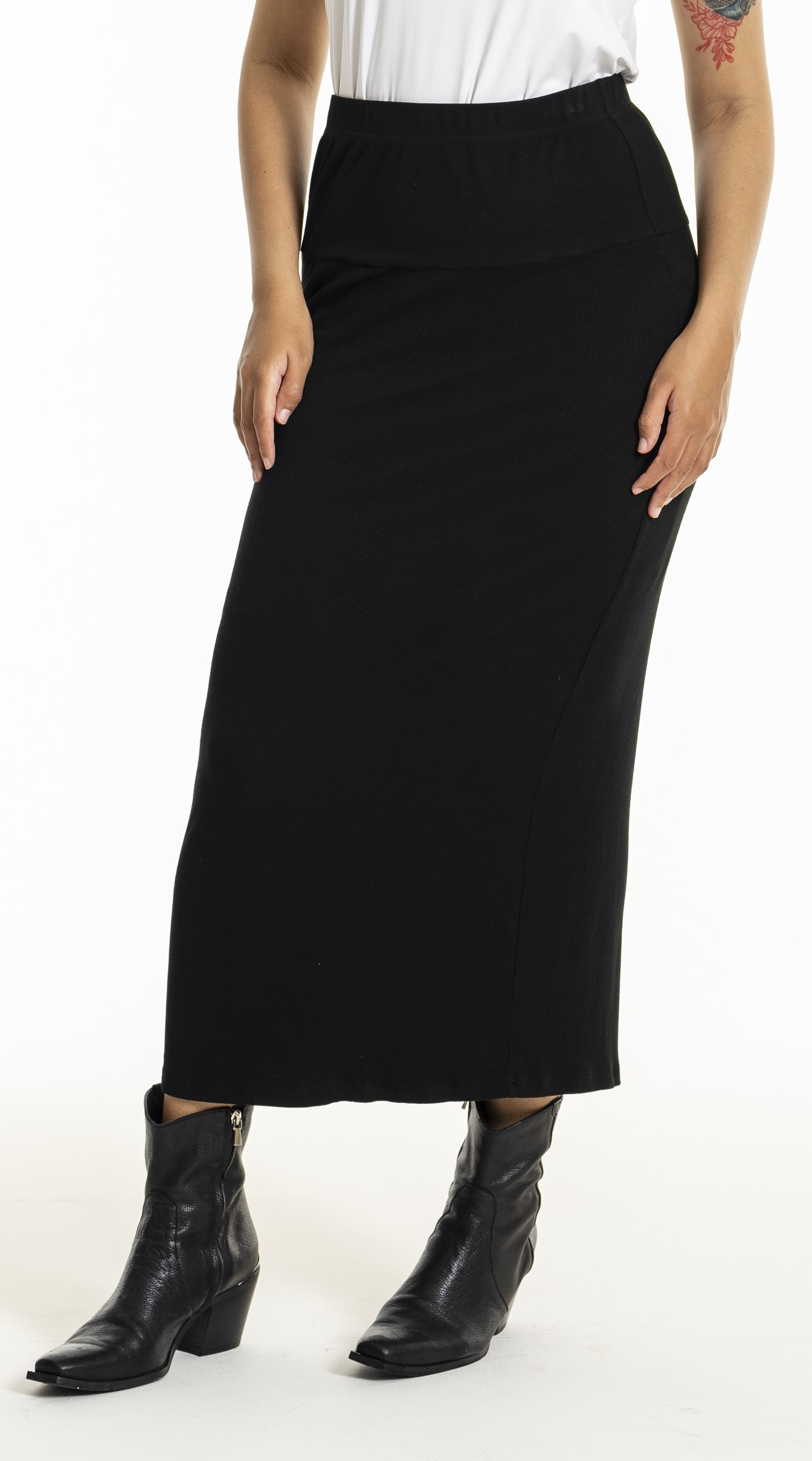 FANNI - Plus Size Skirt fra Studio