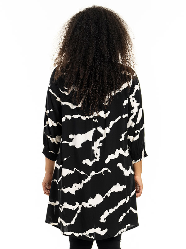 EMILIE - Plus Size Overhemd fra Studio