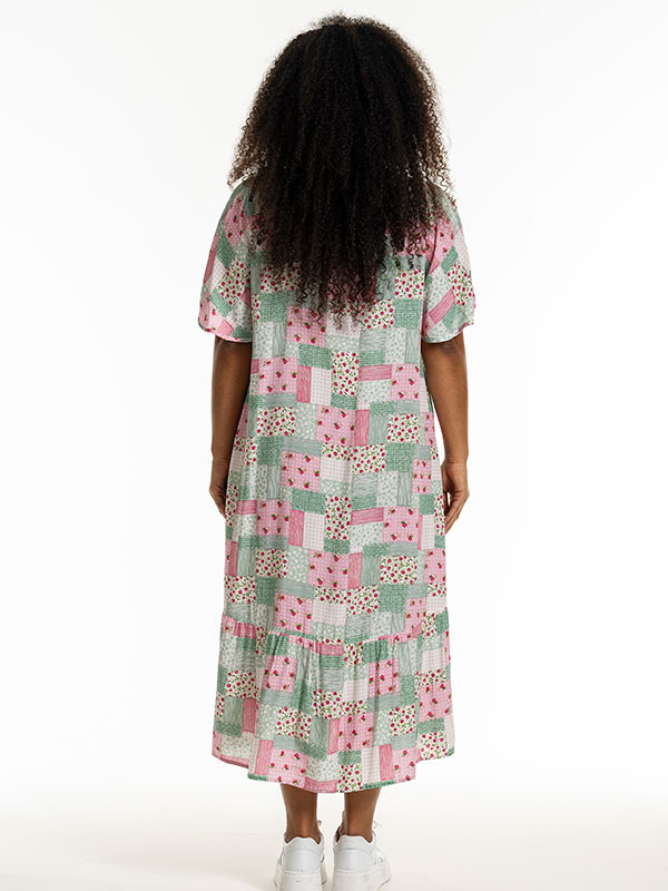 NADINE - Plus Size Jurk fra Studio
