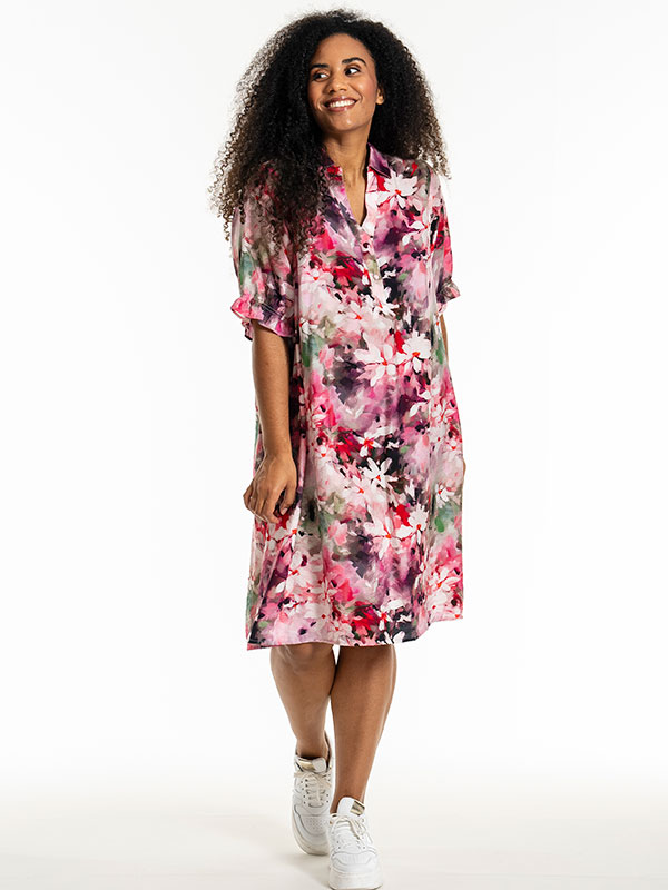 GUNDA - Plus Size Jurk fra Studio
