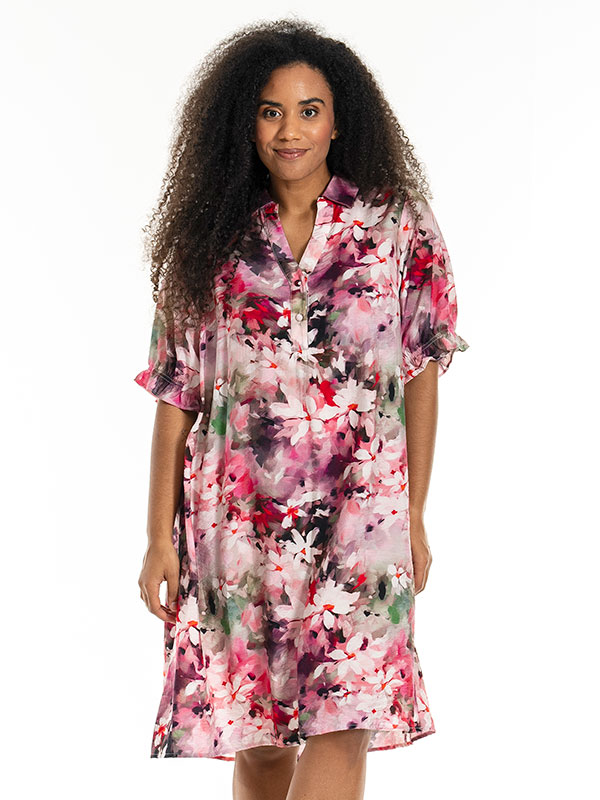 GUNDA - Plus Size Jurk fra Studio