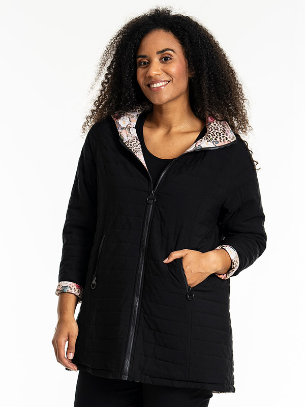 JESSICA - Plus Size Jas fra Studio