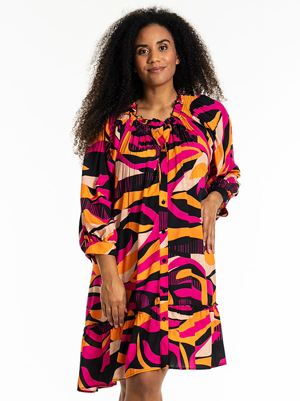 JEANETT - Plus Size Jurk fra Studio