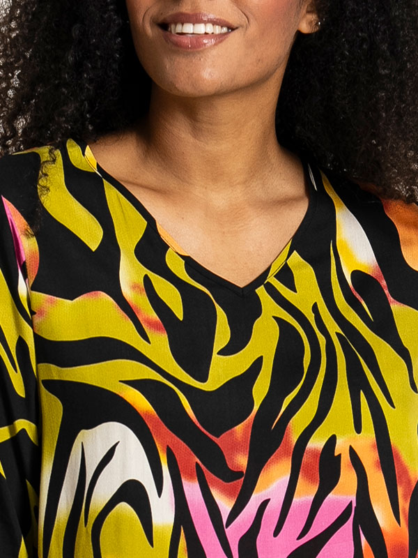 JUNNI - Plus Size Jurk fra Studio