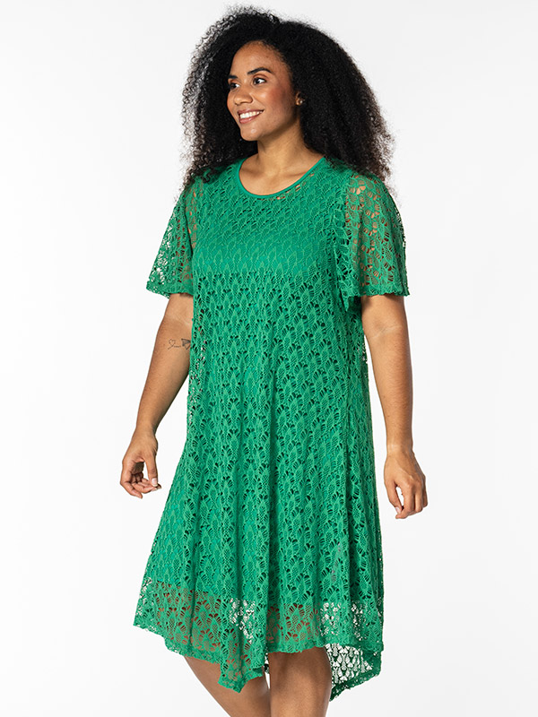 PERNILLE - Plus Size Jurk fra Studio