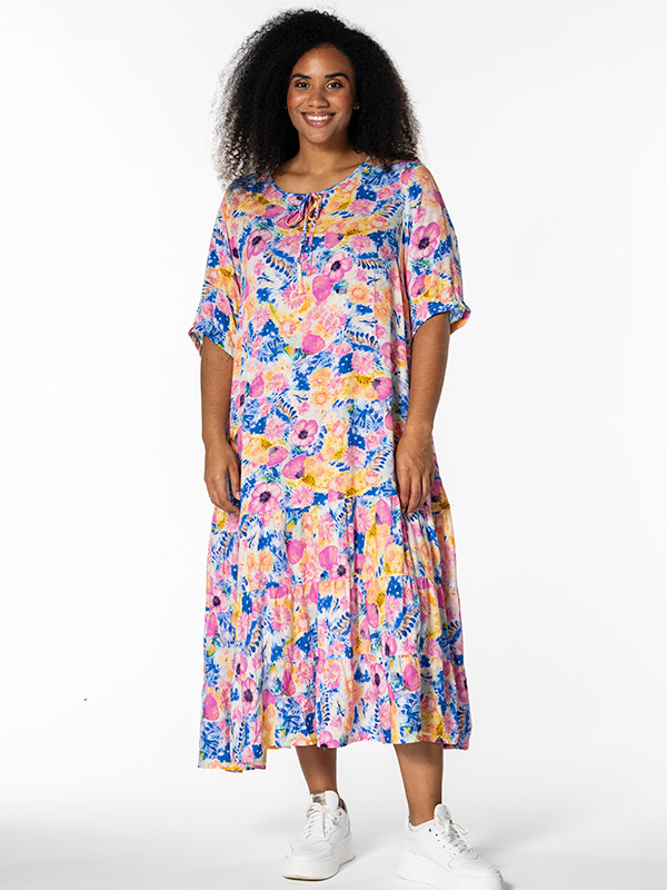 KAREN-LISE - Plus Size Jurk fra Studio