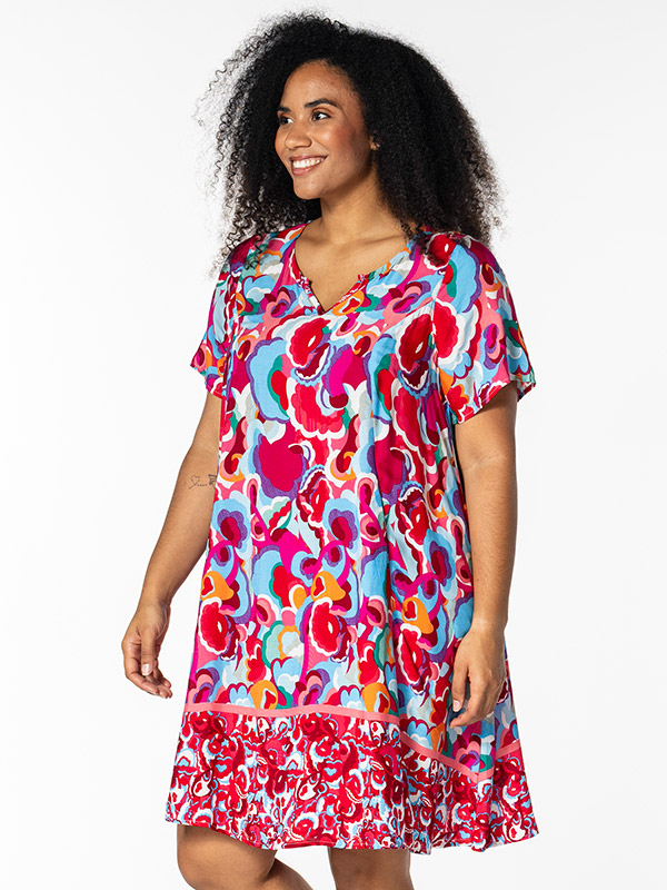 BIRGITTE - Plus Size Jurk fra Studio