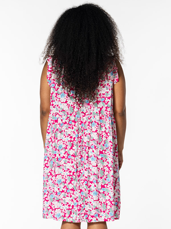 DUSINE - Plus Size Jurk fra Studio