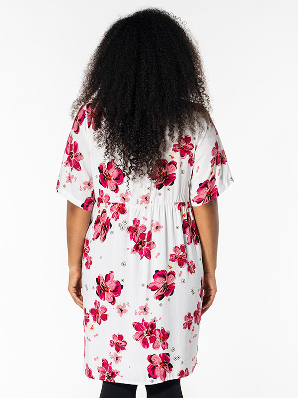 LISE - Plus Size Jurk fra Studio