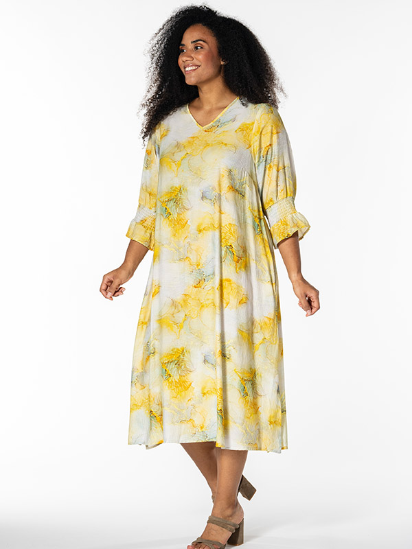 KATTIA - Plus Size Jurk fra Studio