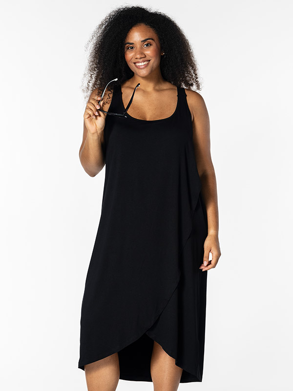 KONNý - Plus Size Jurk fra Studio