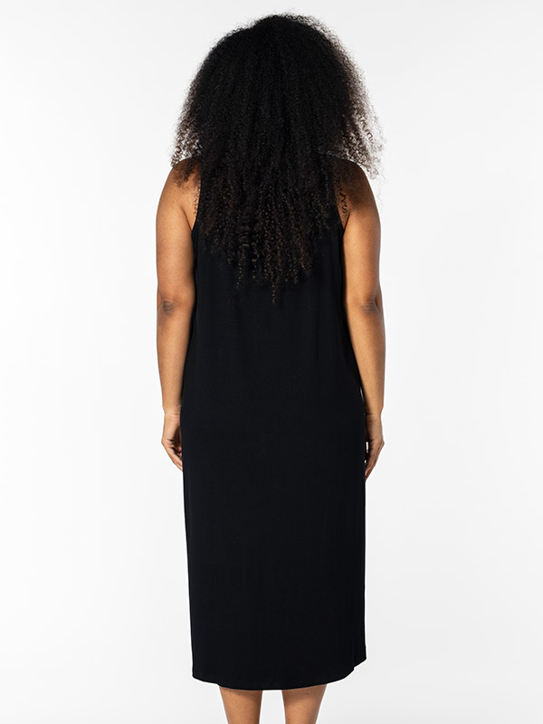KONNý - Plus Size Jurk fra Studio