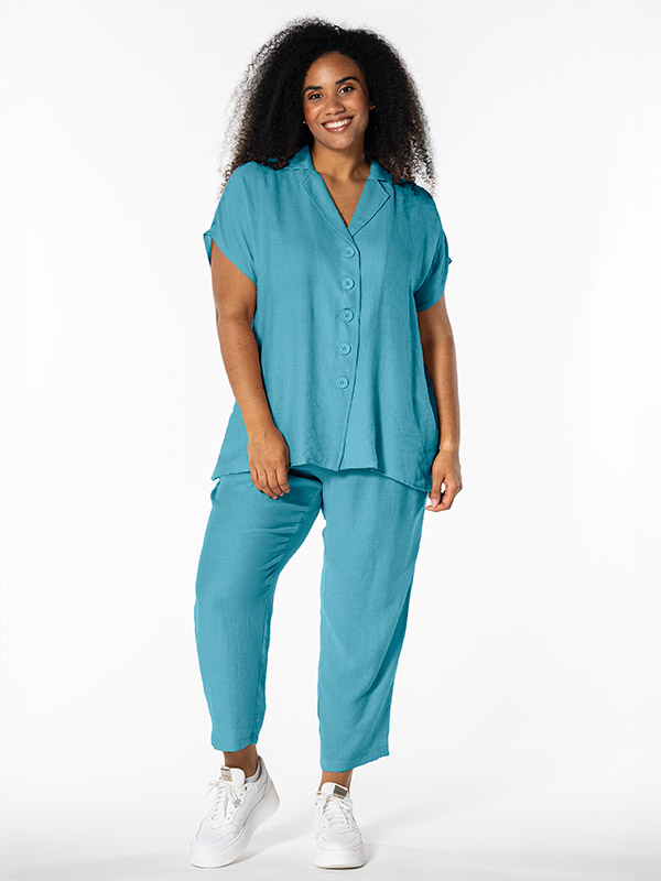 DARIA - Plus Size Overhemd fra Studio