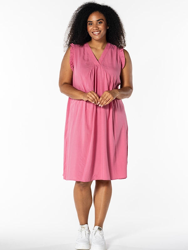 DUSINE - Plus Size Jurk fra Studio