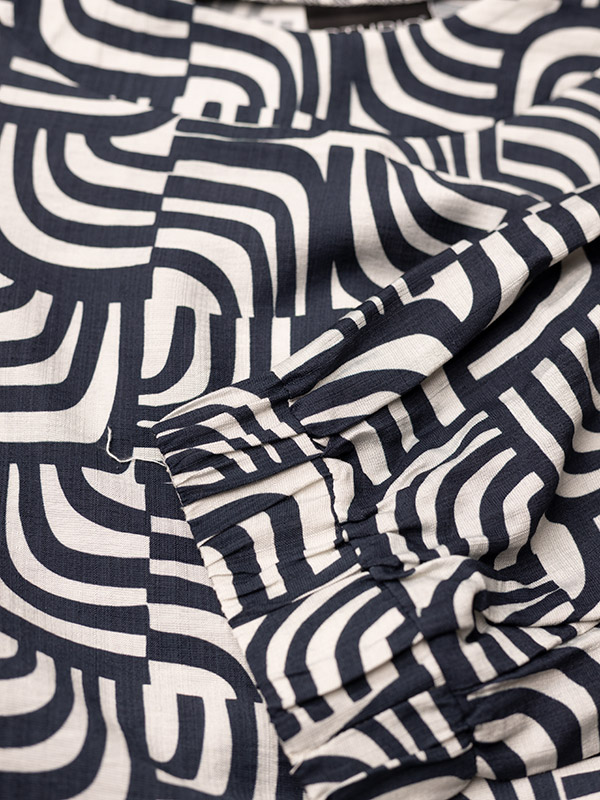 LONETTA - Plus Size Jurk fra Studio