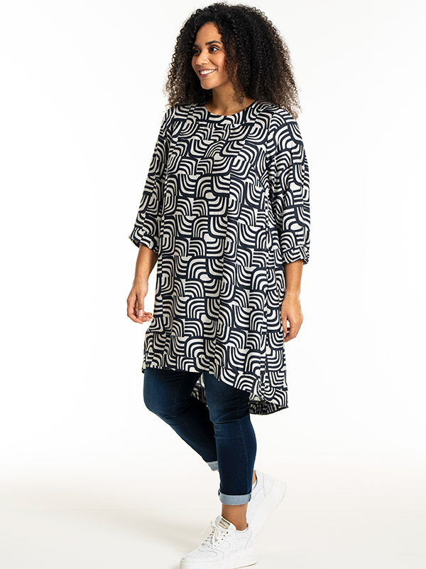 LONETTA - Plus Size Jurk fra Studio