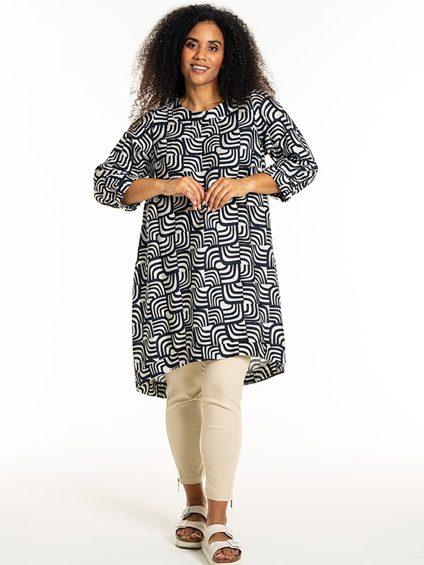 LONETTA - Plus Size Jurk fra Studio