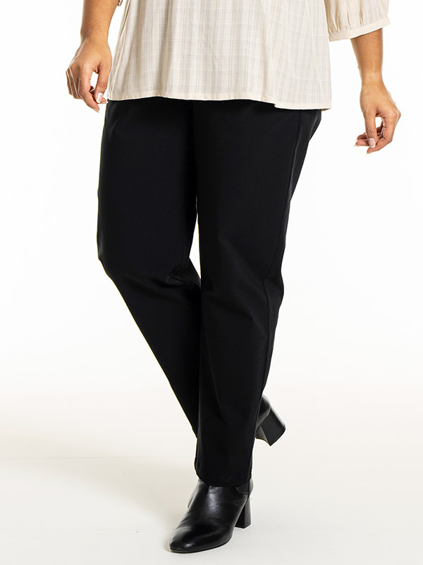 LINNEA - Plus Size Broek fra Studio