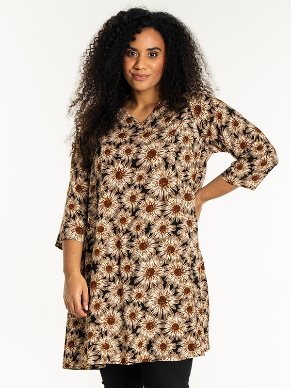 BIRGITTE - Plus Size Jurk fra Studio