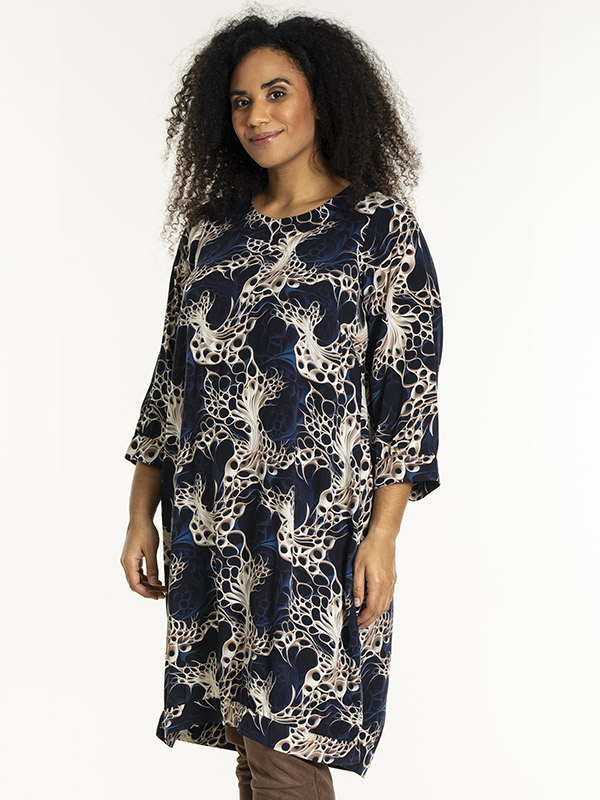 LONETTA - Plus Size Jurk fra Studio