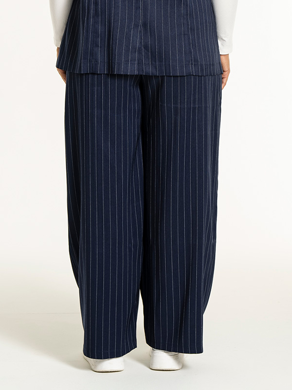 NIRA - Plus Size Broek fra Studio