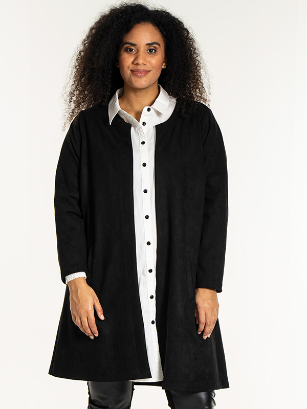 NEOMI - Plus Size Vest fra Studio
