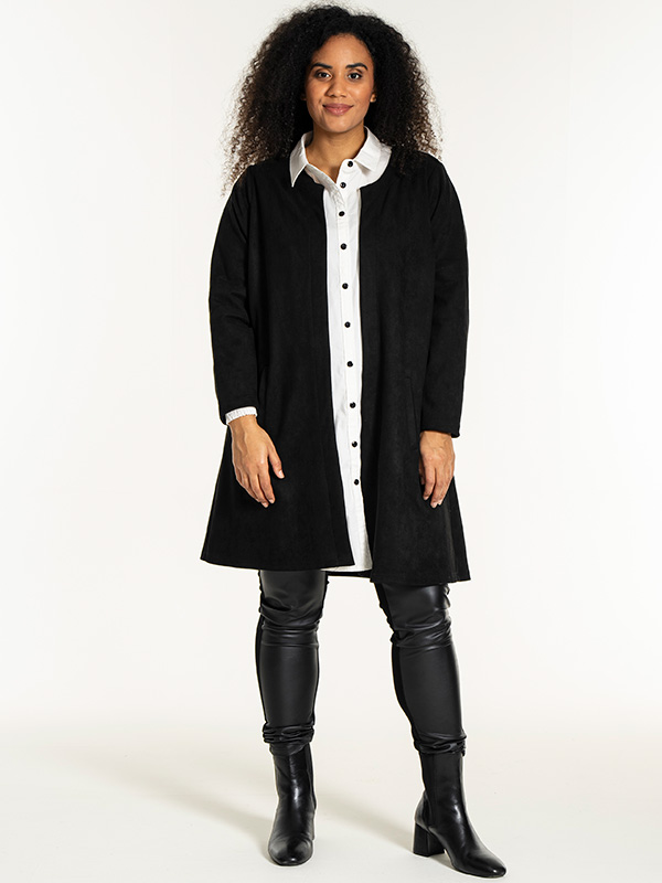 NEOMI - Plus Size Vest fra Studio