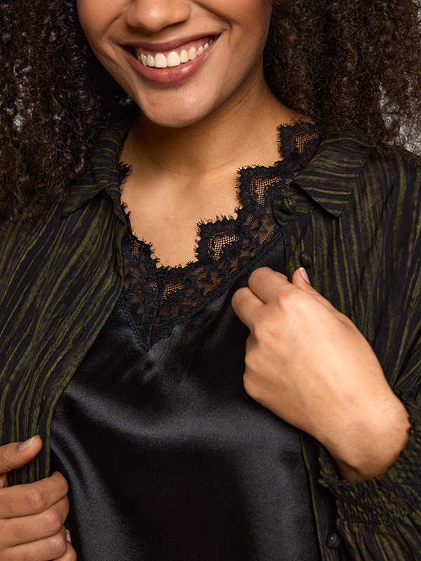 SBITTA - Plus Size Overhemd fra Studio