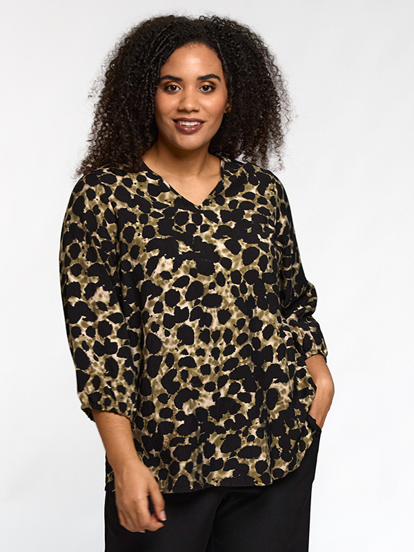 SEMMY - Plus Size Blouse fra Studio