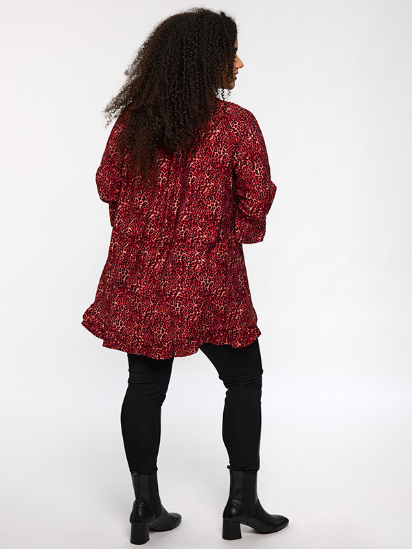 SSILJA - Plus Size Tunic fra Studio