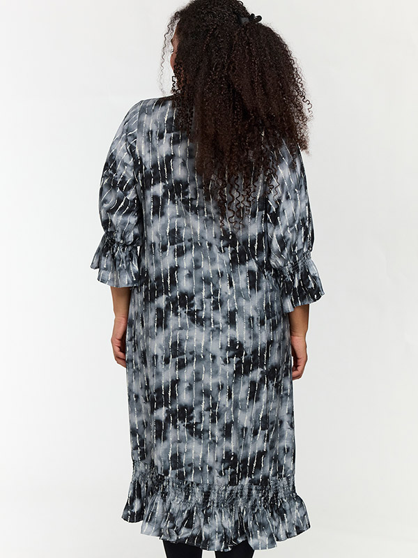 SCLARA - Plus Size Jurk fra Studio