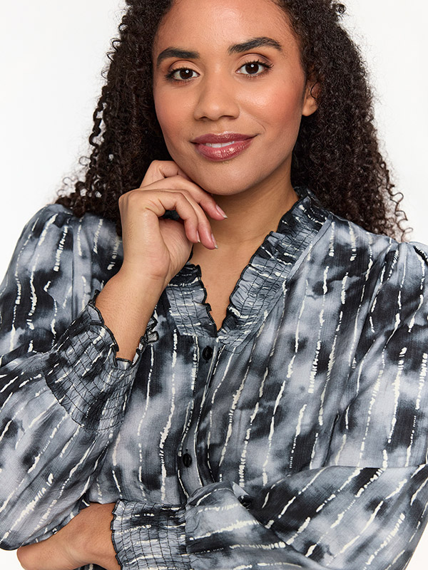 SBONNI - Plus Size Blouse fra Studio