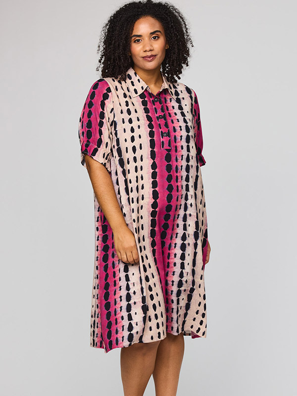 SGUNDA - Plus Size Jurk fra Studio