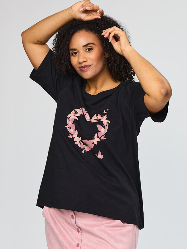SBELLA - Plus Size T-shirt fra Studio