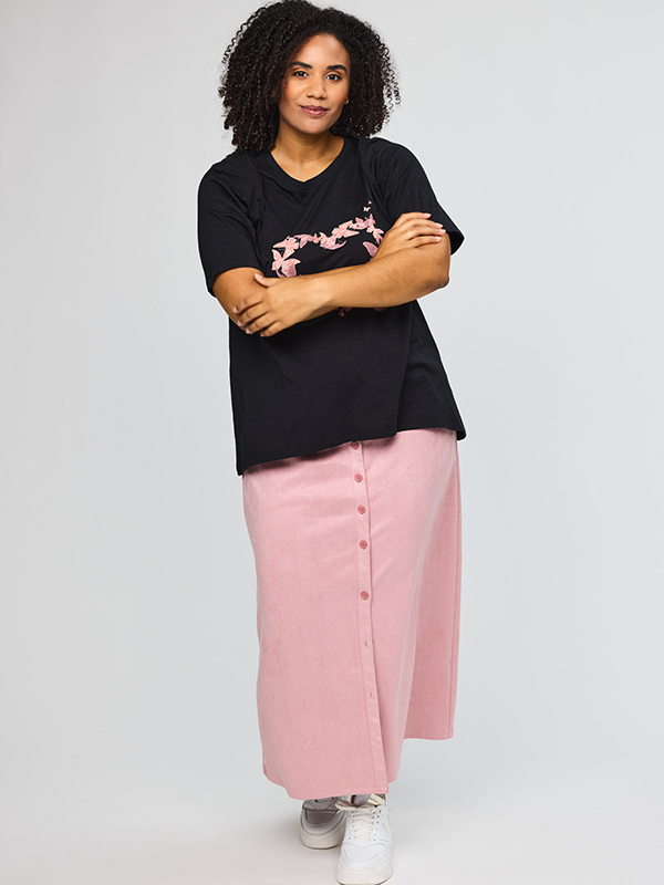 SBELLA - Plus Size T-shirt fra Studio
